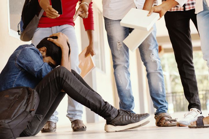 Viral di media sosial kasus dugaan bullying atau perundungan di Binus School Serpong dan menyeret nama anak Vincent Rompies, berikut faktanya!