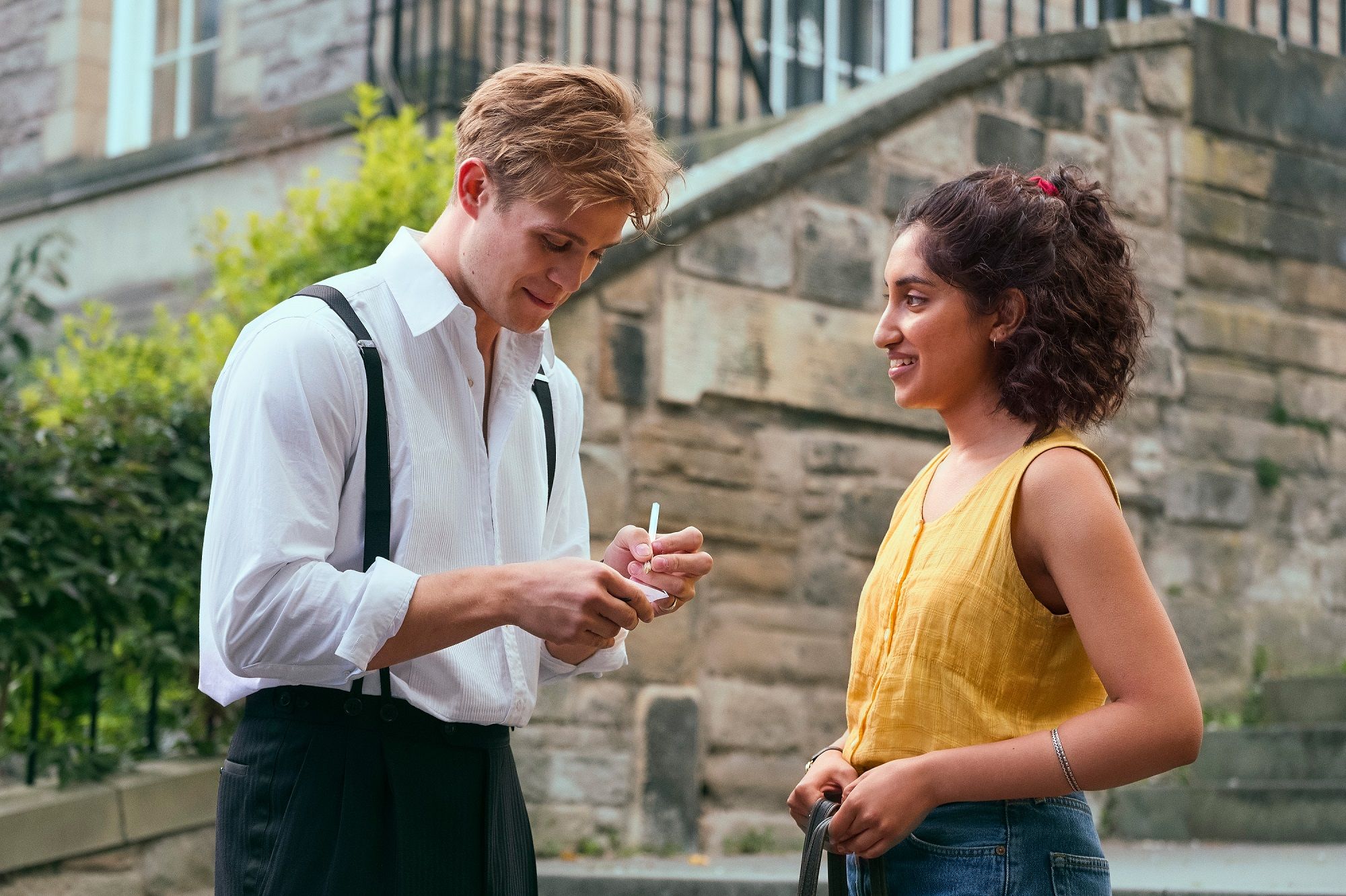 Tayang di Netflix tahun 2024, ini perbedaan series One Day dibintangi Ambika Mod dengan versi film tahun 2011 yang dibintangi oleh Anne Hathaway.