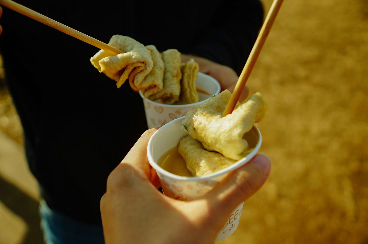 Berikut ini 5 tips membuat fish cake, jajanan khas Korea yang  viral di TikTok, simak cara selengkapnya.