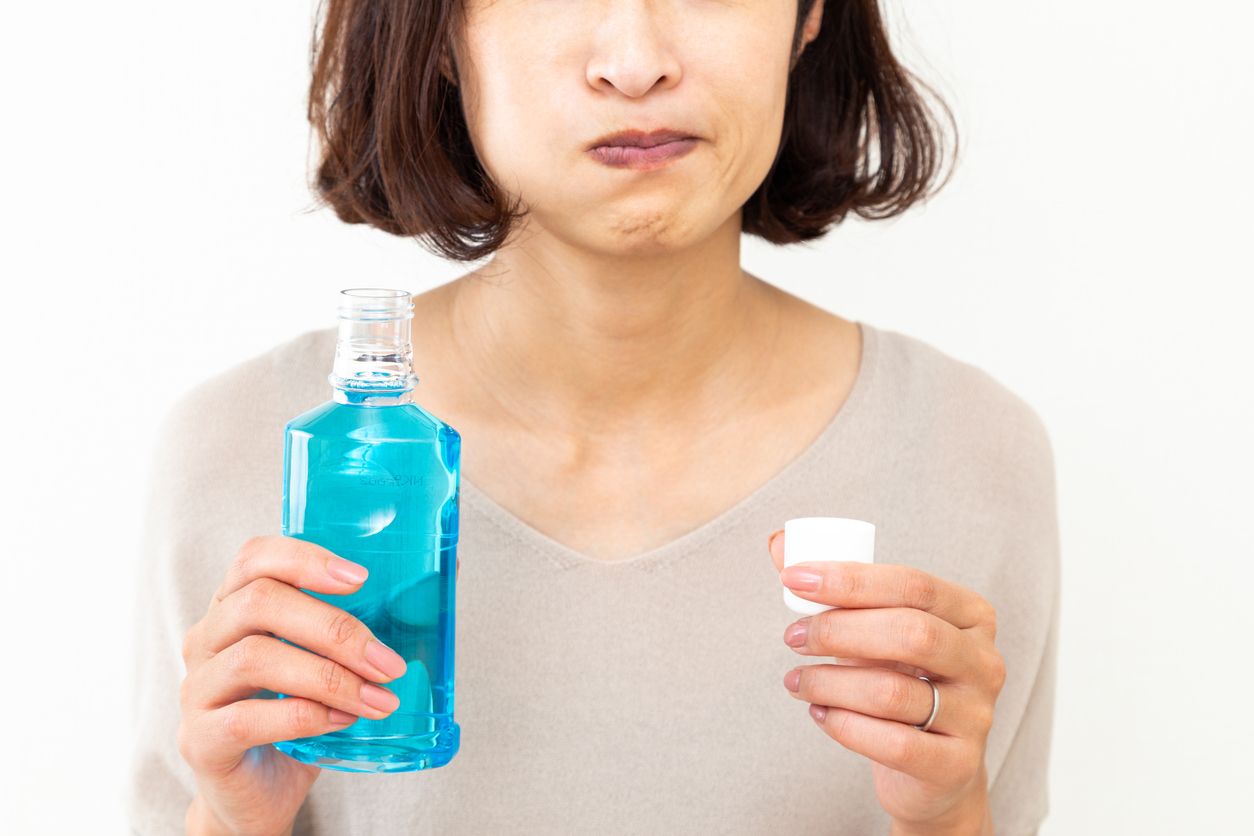Berikut ini 5 rekomendasi mouthwash untuk menjaga kesehatan mulut di bulan puasa, bisa dibeli di Tokopedia.