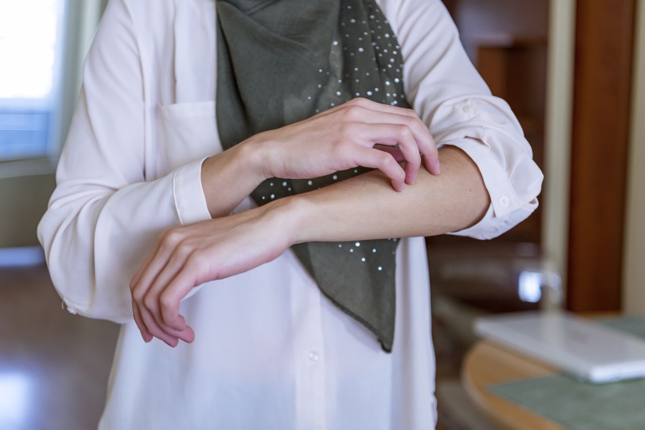 Kulit kering menjadi permasalahan umum di kala puasa, berikut adalah tips sederhana yang bisa dilakukan.