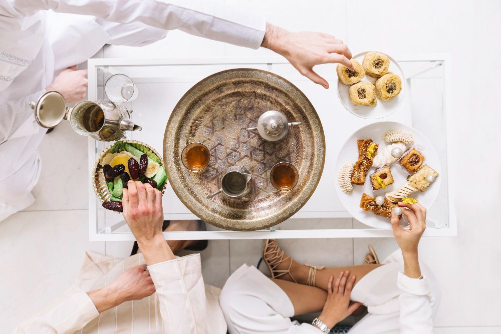 Perencana keuangan mengungkap hal-hal yang perlu dipertimbangkan ketika menentukan anggaran untuk buka puasa bersama. Apa saja?