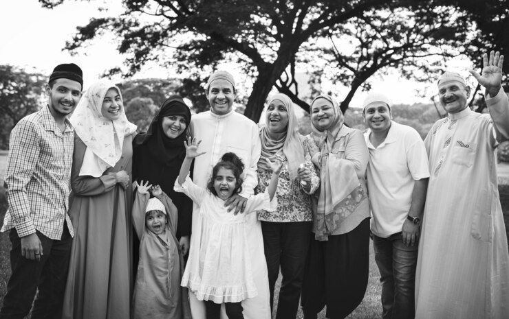 Siap-siap hadapi pertanyaan kerabat di momen Lebaran 2024, ini yang sering muncul dan cara menjawabnya.