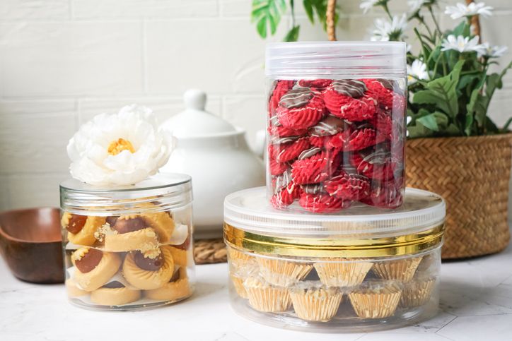Berikut ini 3 tips menyimpan kue kering saat Lebaran agar bertahan lama dan tetap enak, simak selengkapnya.