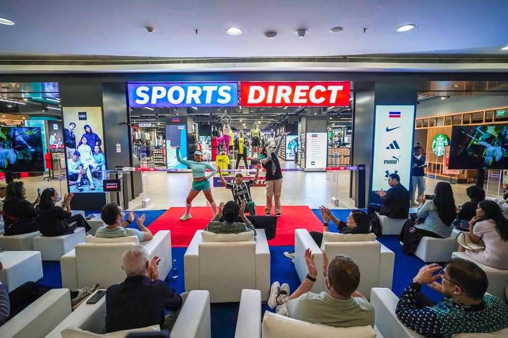 Sports Direct jadi rekomendasi tempat belanja perlengkapan olahraga yang resmi dibuka di Mall Kota Kasablanka.