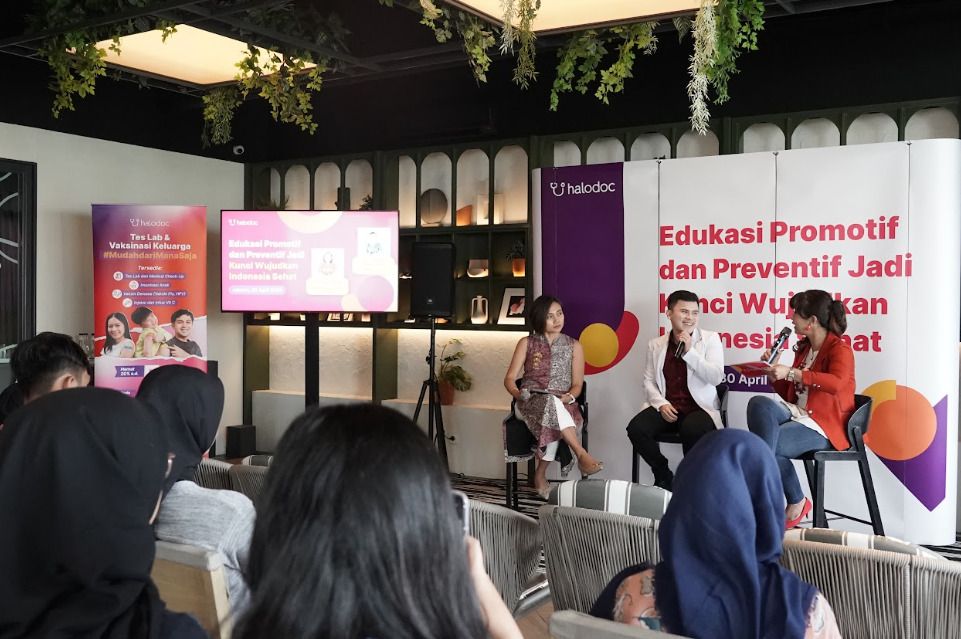 Halodoc menggencarkan kesehatan preventif dengan vaksinasi lewat aplikasinya untuk dukung kesehatan nasional.