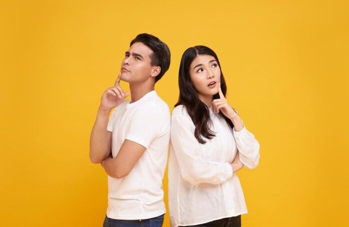 Perbedaan pendapat dalam rumah tangga bisa diatasi dengan baik tanpa menimbulkan konflik yang berkepanjangan, sehingga keharmonisan tetap terjaga.
