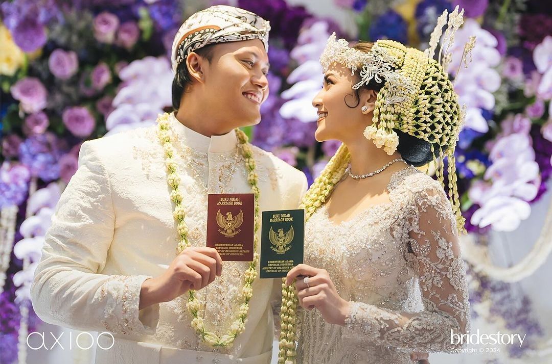 Sah jadi pasangan suami istri, berikut fakta pernikahan Mahalini dan Rizky Febian. Simak lengkapnya!