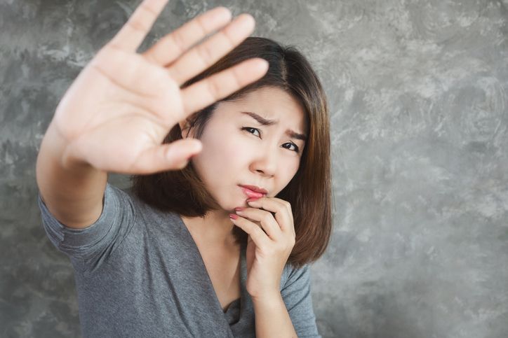 Berkaca dari kasus Nimas yang diteror teman SMP yang merasa menjalin hubungan dengannya, simak dampak dari delusi cinta atau erotomania.