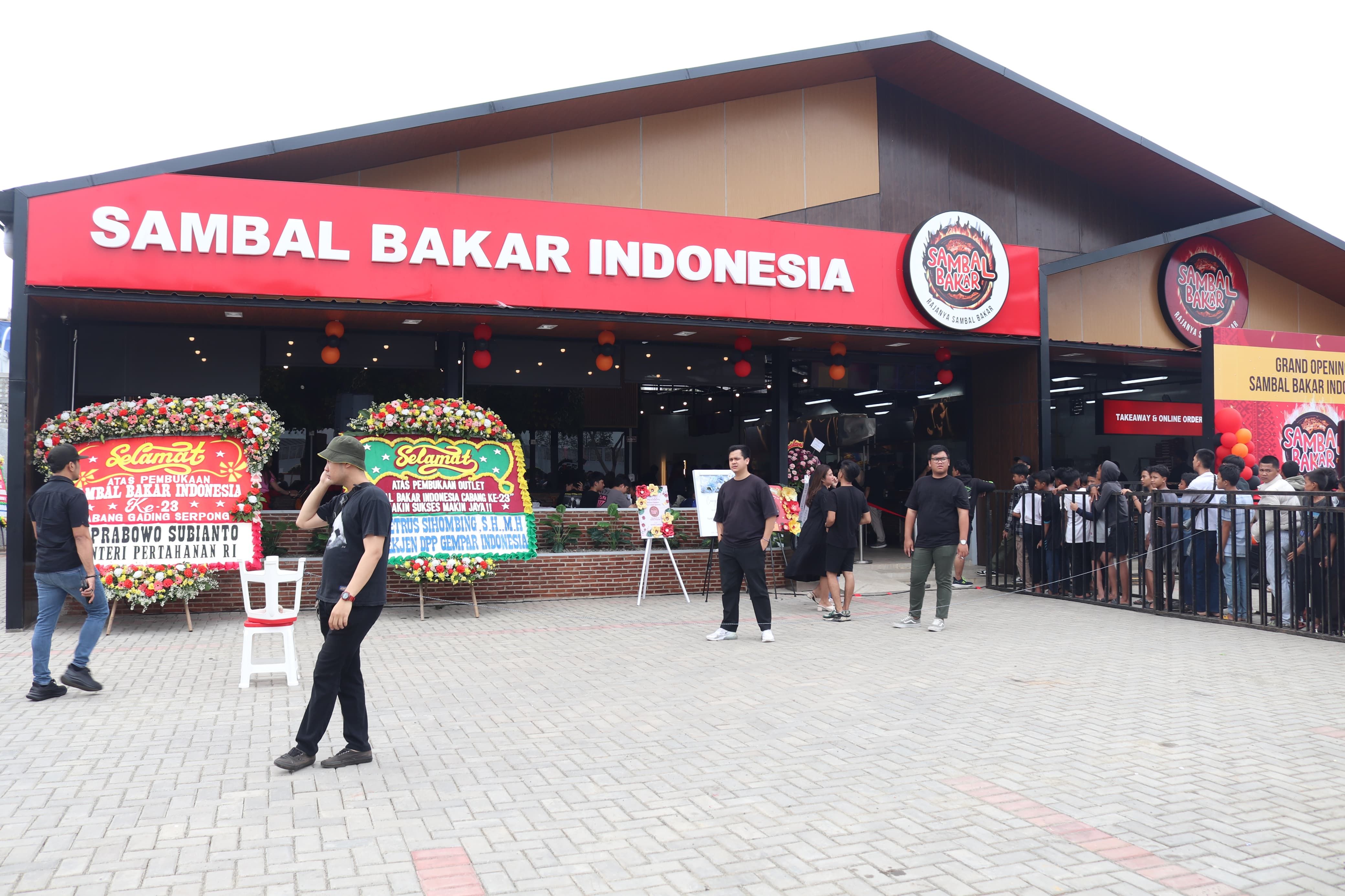Rekomendasi tempat makan viral di Gading Serpong.