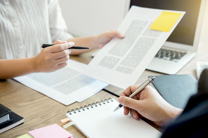 Media sosial dihebohkan dengan kasus data diri pelamar kerja yang diduga dipakai HRD untuk pinjol, berikut data diri yang sebaiknya dibagikan di recruiter.