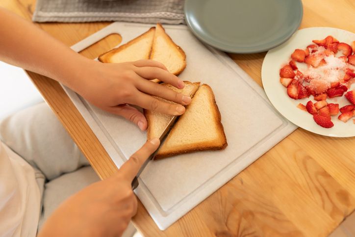 Mengganti nasi dengan alternatif sarapan yang lebih sehat dapat memberikan variasi dan manfaat nutrisi yang lebih baik. 