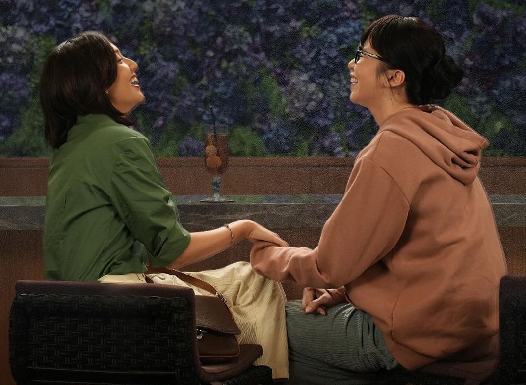 Seperti persahabatan Laura Basuki dan Sheila Dara di film Heartbreak Motel, apa itu low maintenance friendship?