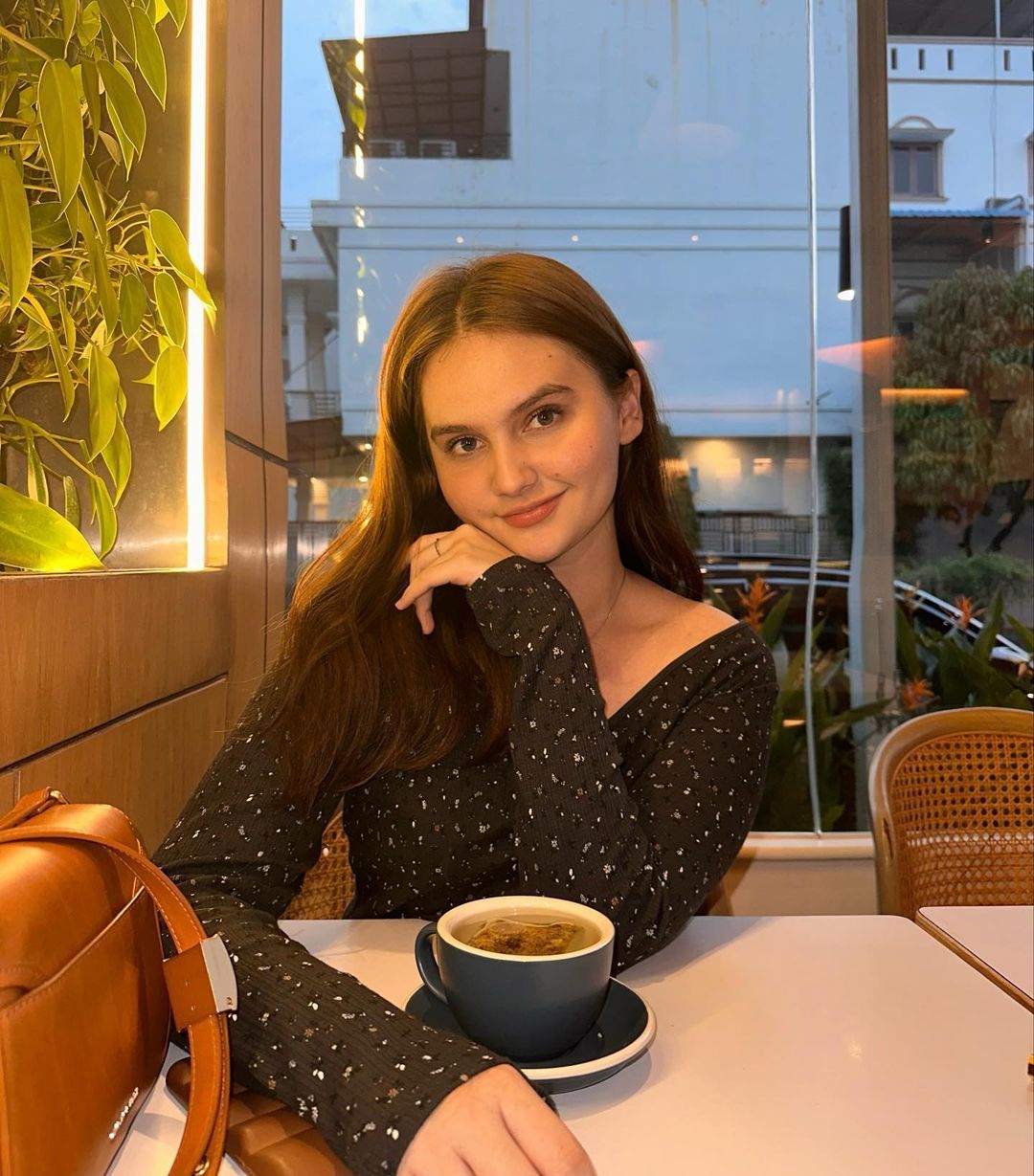 Jadi beauty influencer bukan profesi mudah. Tapi Jessica Rosemaureena beberkan cara agar sukses jadi content creator.