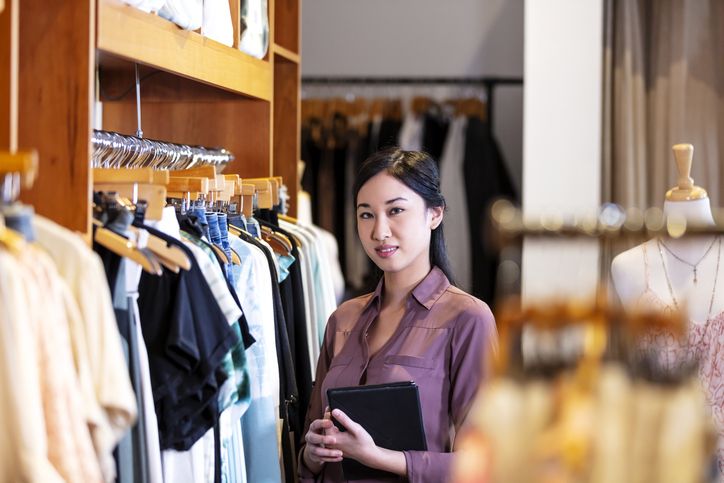 Ingin bisnis fesyen berkelanjutan, begini cara mewujudkan ide usaha sewa pakaian step by step. Seperti apa?