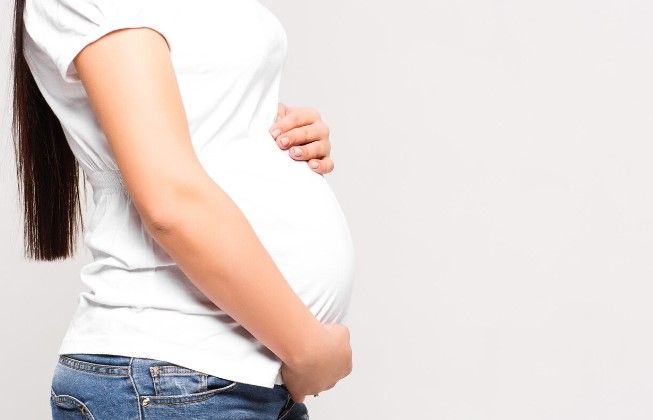 Camilan sehat dapat menjadi cara efektif dan menyenangkan untuk membantu memenuhi kebutuhan nutrisi harian ibu dan bayi.