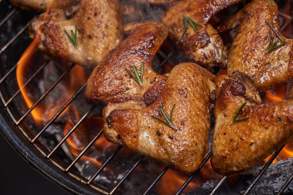 Hanya dengan bumbu sederhana, berikut resep dan cara membuat ayam bakar rumahan yang nikmat. Simak selengkapnya!