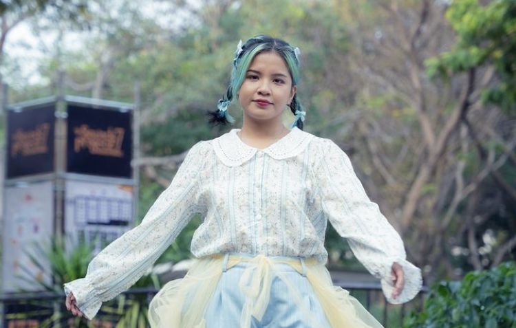 Penyanyi perempuan Idgitaf bawakan soundtrack film Home Sweet Loan, hanya butuh satu hari untuk menciptakan lagu!