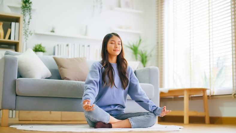 Penting untuk kesejahteraan hidup, begini manfaat self-care di hari Minggu dan cara menerapkannya secara sederhana.