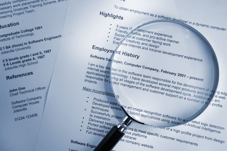 Kawan Puan, berikut beberapa hal yang tidak perlu kamu cantumkan di CV lamaran kerja untuk menarik perhatian perekrut.