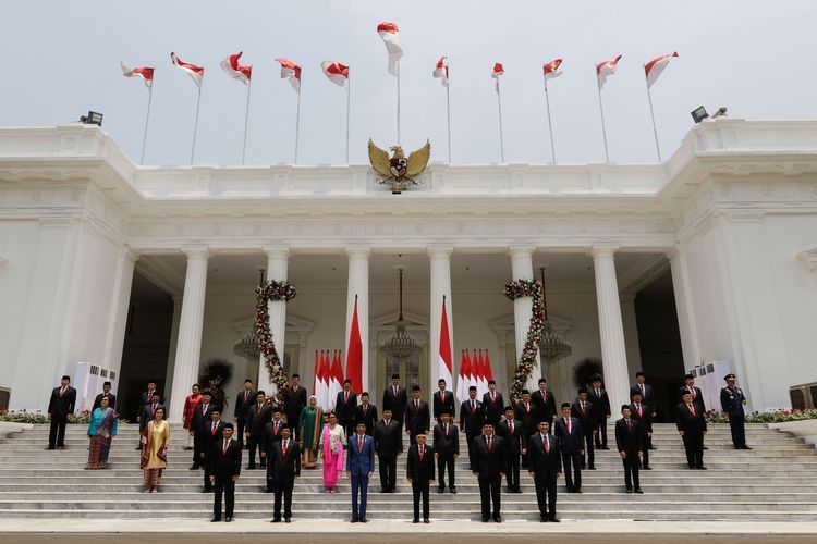 Sama-sama mengurus kesekretariatan, ini perbedaan fungsi jabatan Sekretaris Negara dan Sekretaris Kabinet. Sudah tahu?