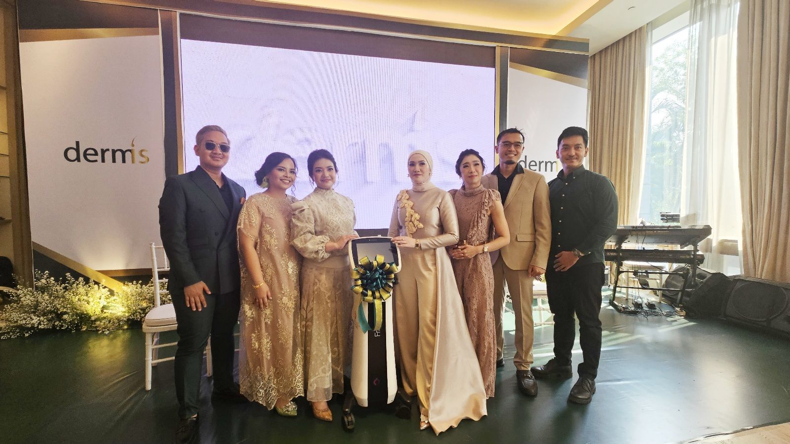 Dengan teknologi fraksional laser, perawatan kecantikan kulit wajah dan tubuh bisa dilakukan dengan efek samping minim.