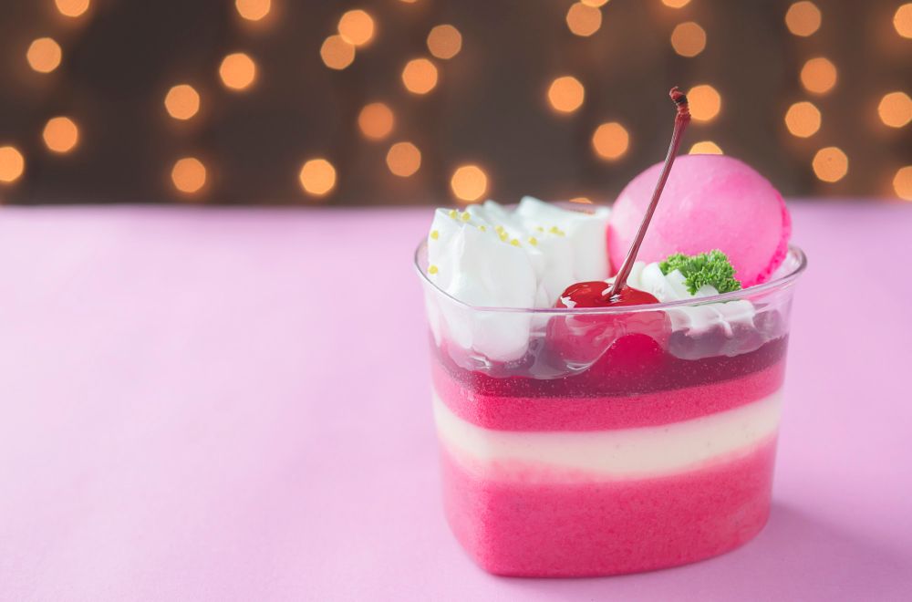 Resep dan cara membuat dessert puding jambu semangka. Bisa jadi ide usaha yang menguntungkan, simak!