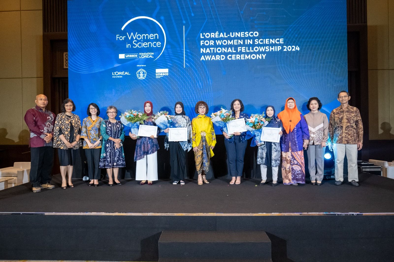 L'Oréal-UNESCO (FWIS) 2024 memberikan penghargaan kepada 4 peneliti perempuan Indonesia yang berkontribusi pada ketahanan pangan, energi, dan bencana.