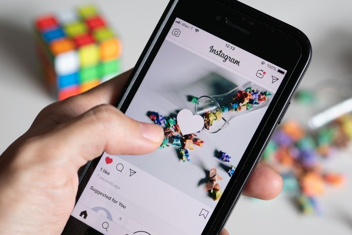 Untuk menarik calon konsumen dari kalangan milenial, lakukan cara ini saat berpromosi di Instagram for Business.