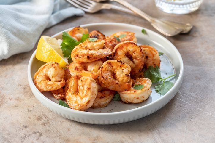 Resep udang mentega, bisa jadi ide bekal ke kantor untuk perempuan bekerja. Yuk, simak resep lengkapnya!
