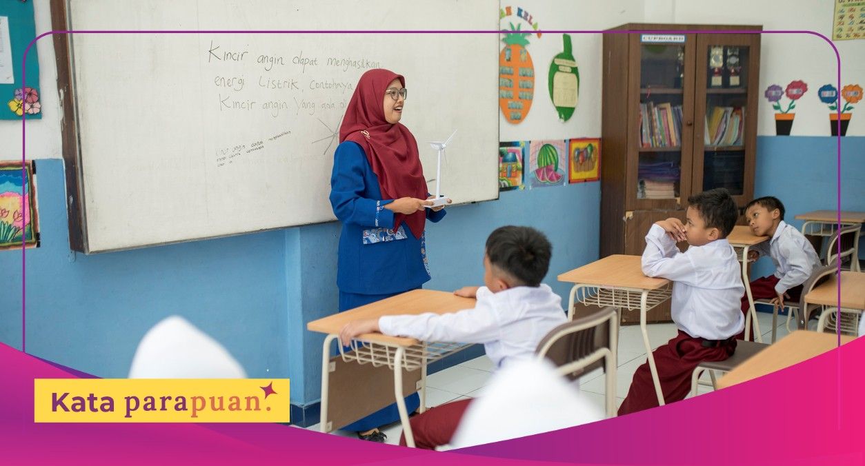 Sebagai pahlawan tanpa tanda jasa, seharusnya guru diapresiasi dengan baik. Tapi di momen Hari Guru Nasional, mereka masih jauh dari kata sejahtera.