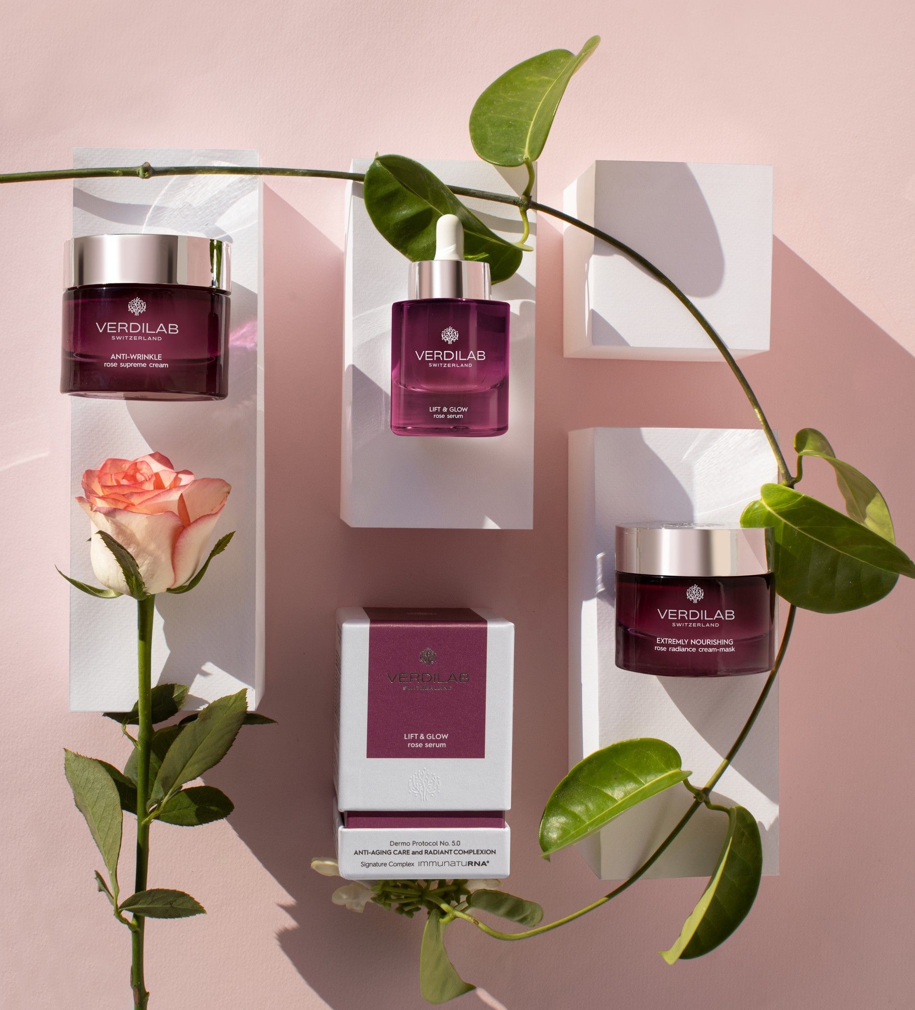 Ini rekomendasi skincare mewah dari Swiss yang menggunakan bahan alam, yang bisa regenerasi sel kulit lebih cepat.