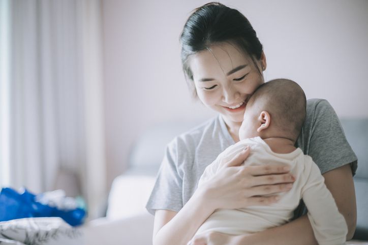 Bonding antara orangtua dan bayi adalah fondasi penting bagi perkembangan bayi di masa depan.