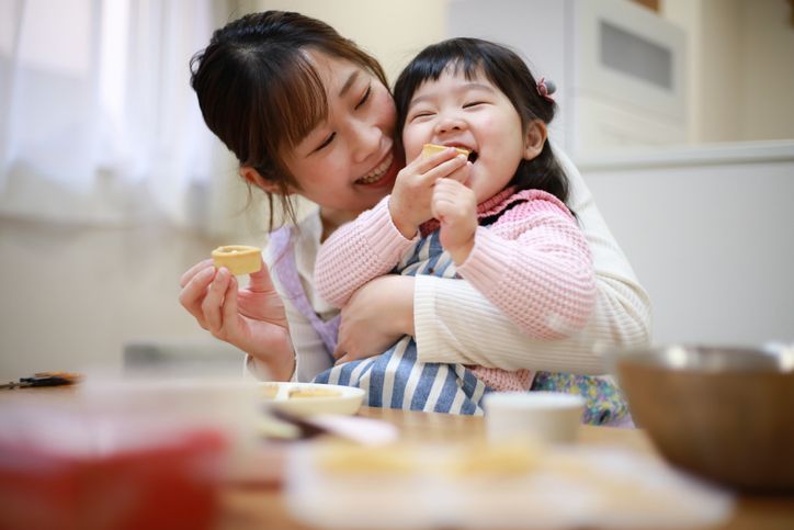 Anak balita suka makan, terlalu banyak dan berlebihan tidak ya? Kapan kondisi nafsu makan balita perlu kita khawatirkan?