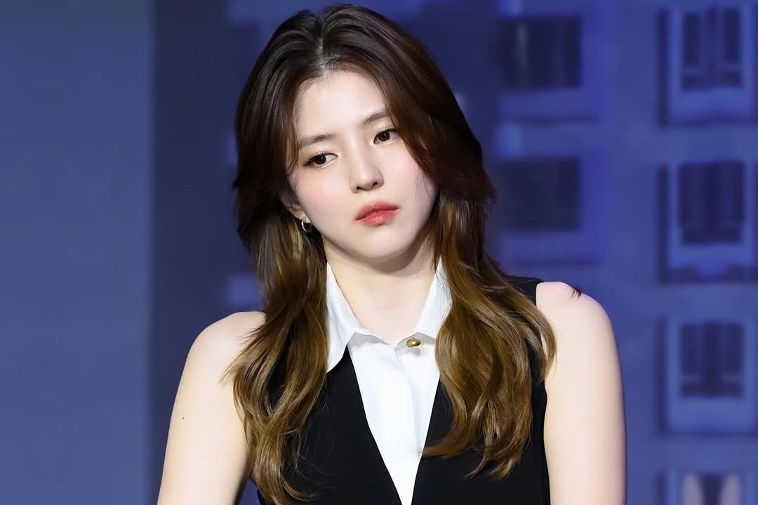 Aktris Korea Selatan Han So Hee bakal sapa penggemar di Indonesia lewat fan meeting di Jakarta 2025 mendatang.