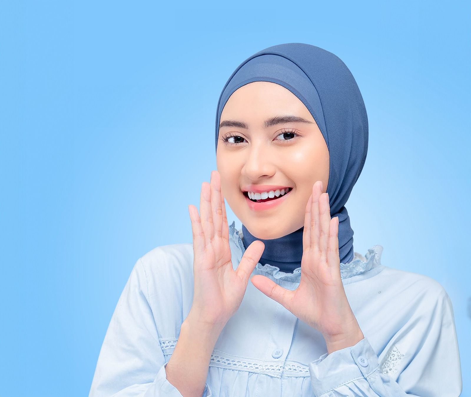 Standar kecantikan memberikan banyak tekanan. Untuk lawan standar kecantikan semu, brand lokal Cleora tantang content creator rayakan keunikan diri. 