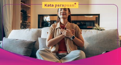 Perempuan perlu mencintai diri sendiri terlebih dulu sebelum mencintai orang lain, apa alasannya? Simak penjelasan berikut!