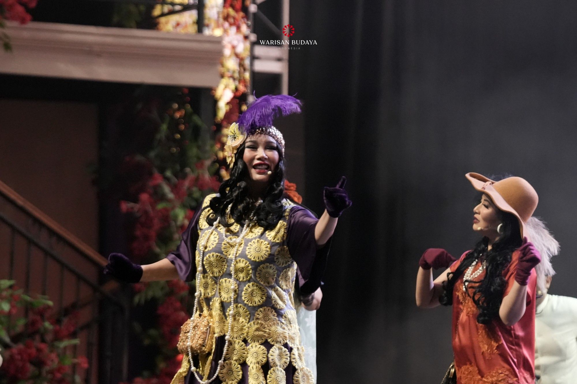 City of Love gebrak rekor MURI menjadi Drama Musikal dengan Panggung Sistem Putar Diameter Terbesar di Indonesia.