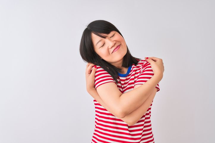 Pentingnya self love untuk perempuan, baik untuk kesehatan mental hingga mendorong untuk mengejar mimpi.