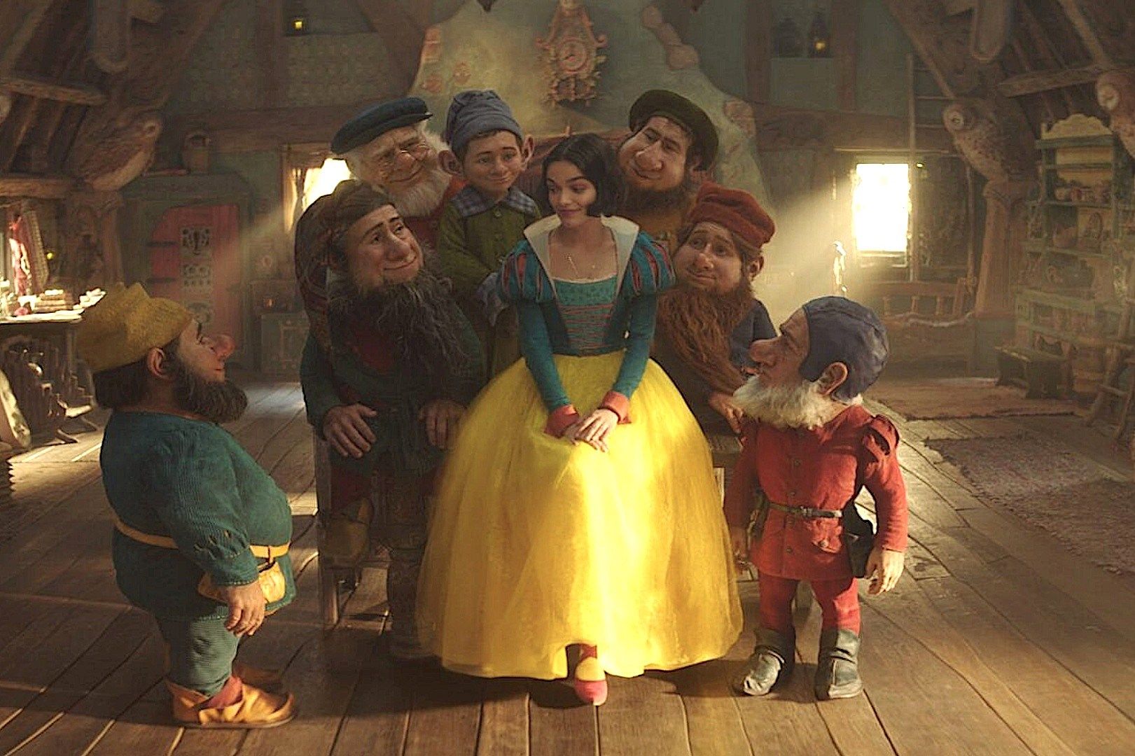 Usung kisah klasik Disney, ini bocoran film live action Snow White yang dibintangi Rachel Zegler dan Gal Gadot.