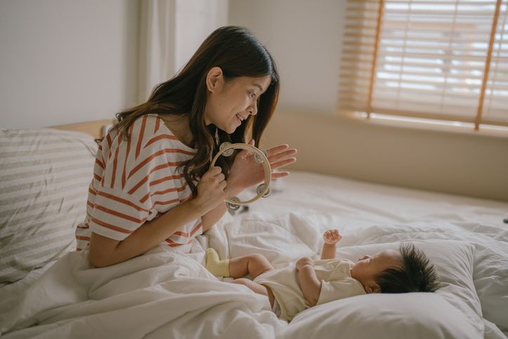 Memilih nama bayi berdasarkan warna favorit memberikan makna mendalam, mencerminkan harapan dan kepribadian si kecil. Setiap warna memiliki filosofi unik yang bisa menjadi inspirasi.