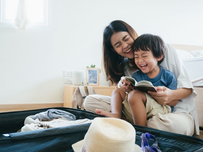Sebuah studi menyebut bahwa mempunyai anak laki-laki bisa bikin lebih cepat tua dibandingkan punya anak perempuan. Ambil positifnya!