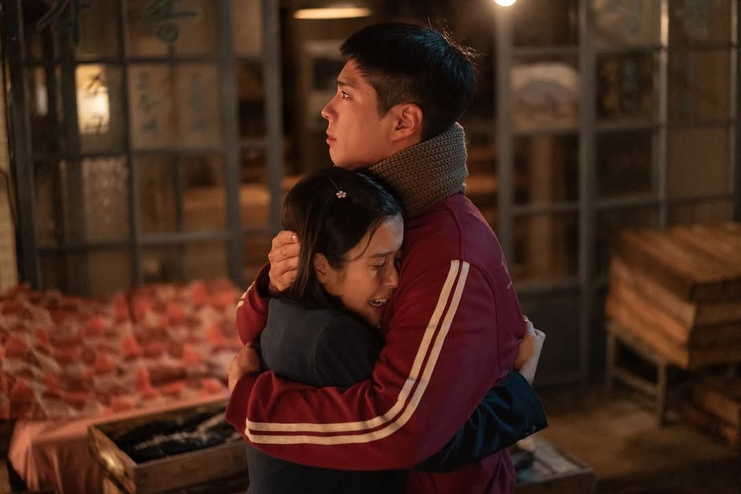Menyoroti tiga pelajaran hidup yang bisa diambil dari karakter perempuan Ae Sun dalam drakor When Life Gives You Tangerines.