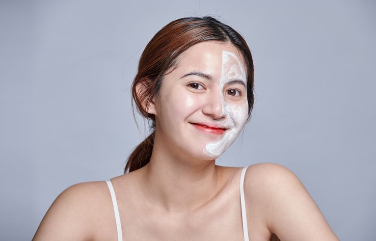 Kulit berubah kusam saat puasa? Ini tips perawatan kulit sensitif agar glowing pasca lebaran dan rekomendasi skincare-nya.