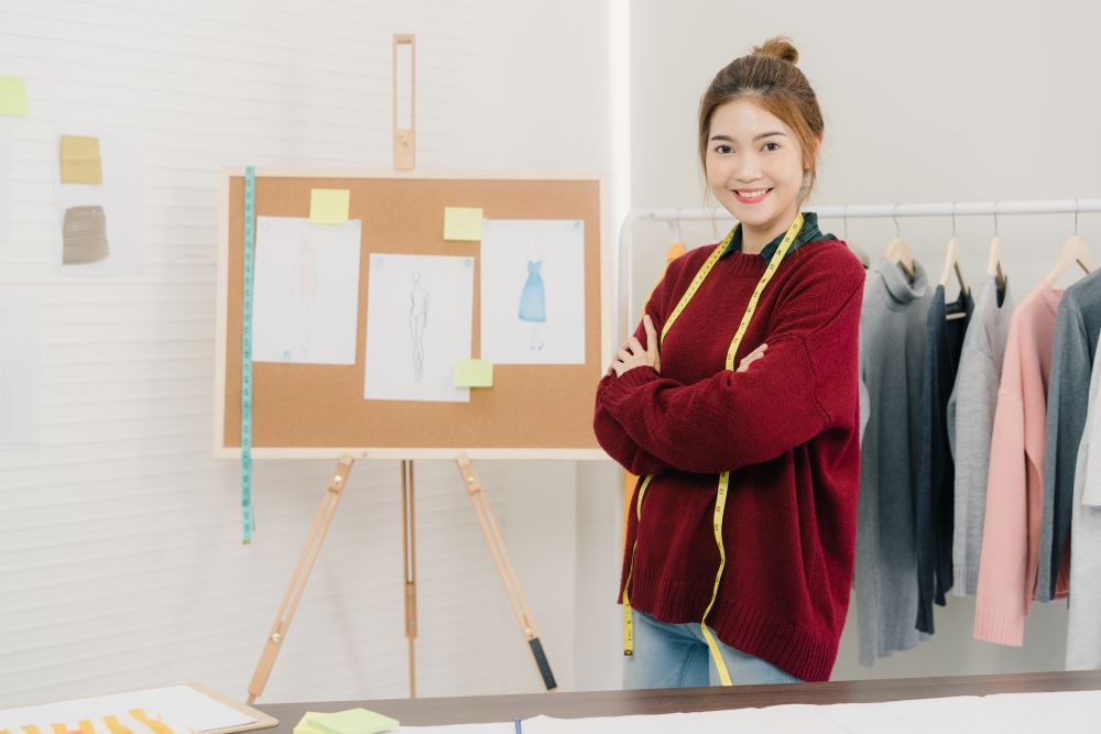 Inspirasi wirausaha kreatif mengubah hobi jadi cuan untuk perempuan muda dan tips memulainya. Seperti apa?