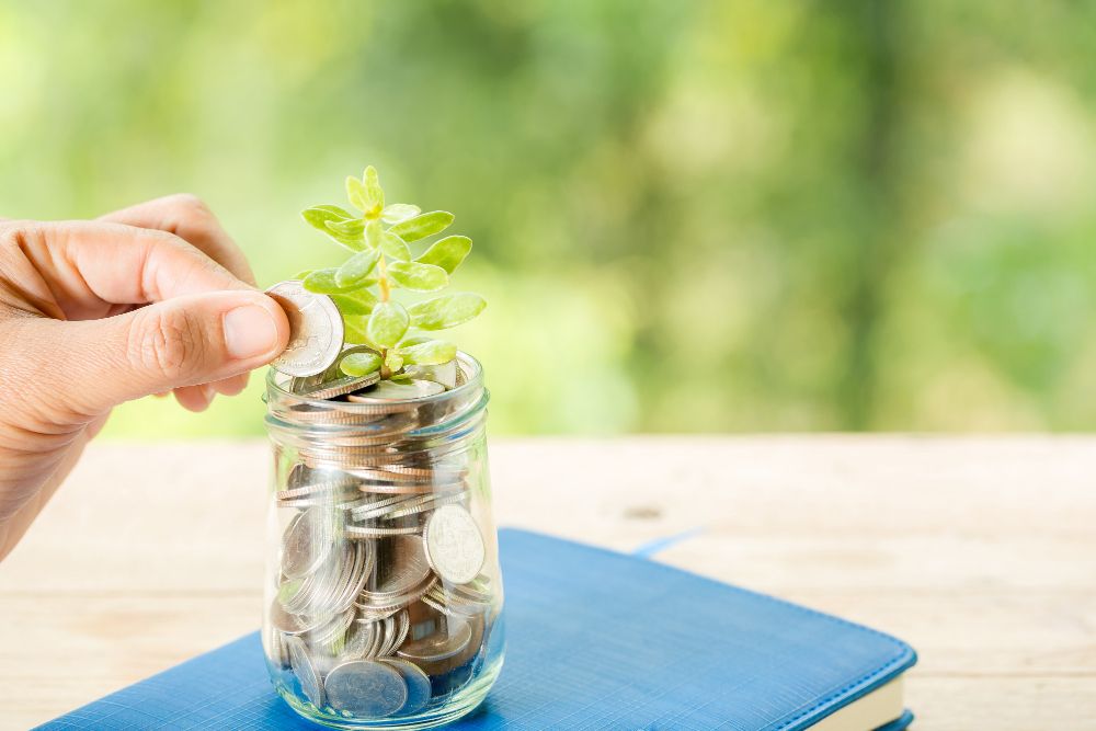 Berikut cara memulai investasi dengan modal kecil untuk mencapai financial freedom, termasuk memahami konsep kebebasan finansial!