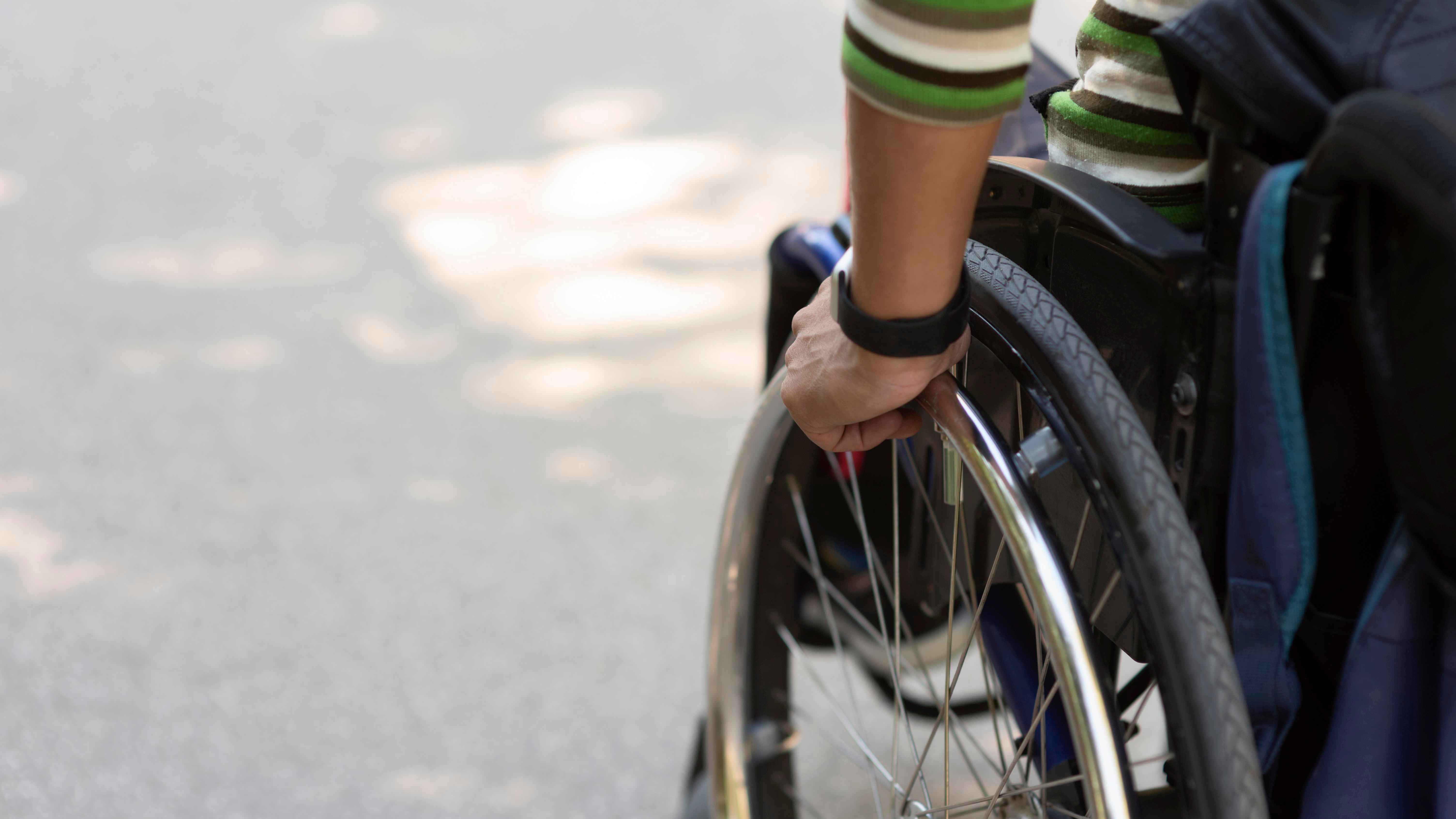 Istilah devotee belakangan viral di media sosial. Rupanya, istilah ini merujuk pada ketertarikan seseorang pada penyandang disabilitas.