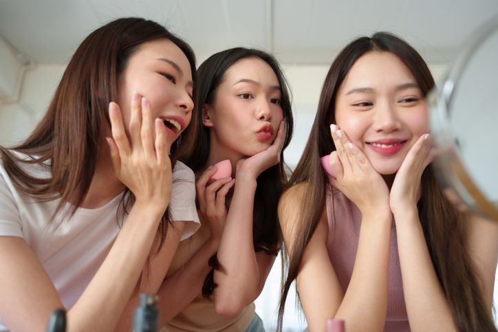 Produk Korea menjadi kiblat kecantikan, survei ini sebut skincare lokal masih jadi pilihan milenial dan generasi Z. Kenapa?