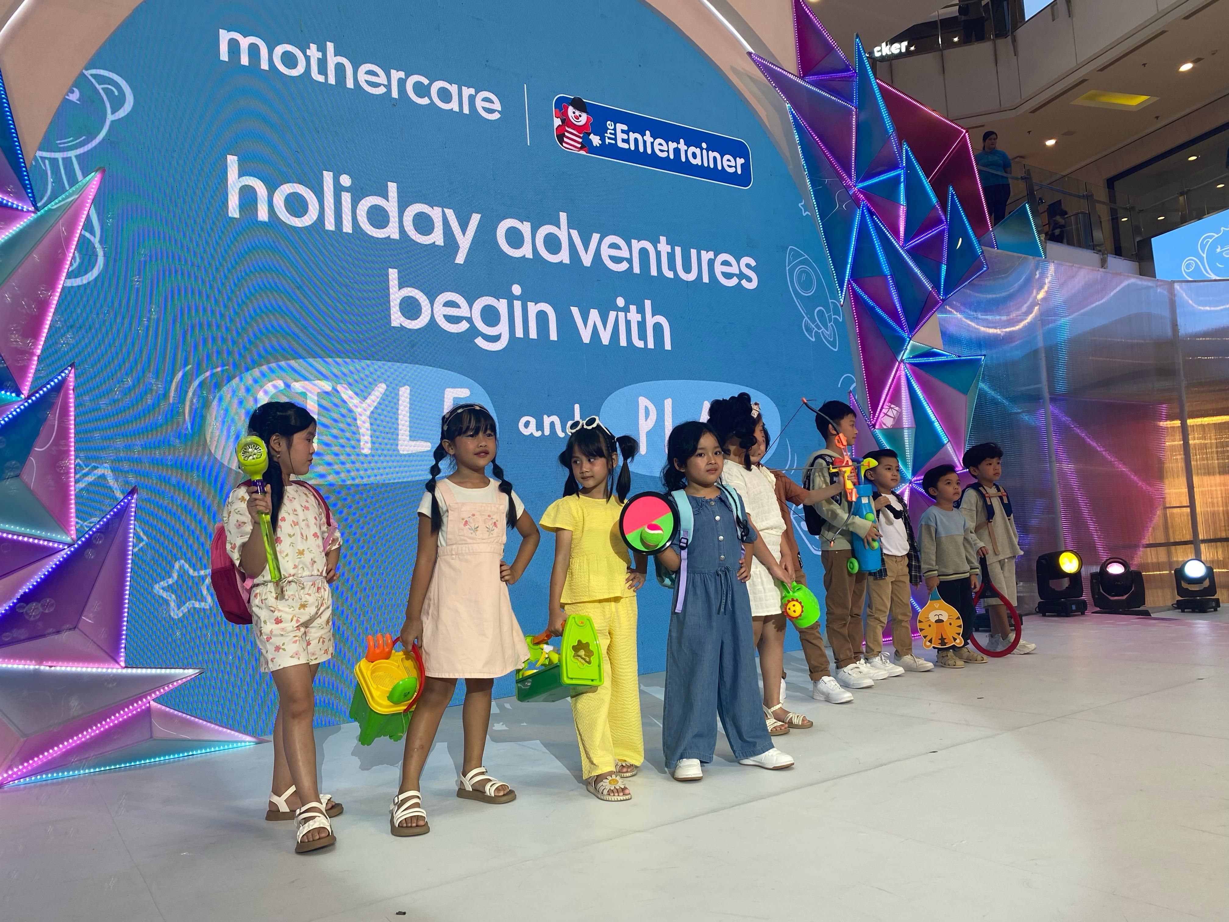 Berikut kemeriahan ulang tahun Grand Indonesia yang menghadirkan Mothercare, The Entertainer, Gingersnaps, dan Wilio di runway.