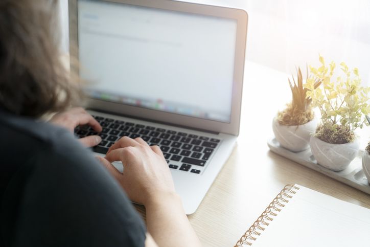 Berbagai platform berikut ini menyediakan lowongan kerja freelance di berbagai bidang yang bisa disesuaikan keterampilanmu!